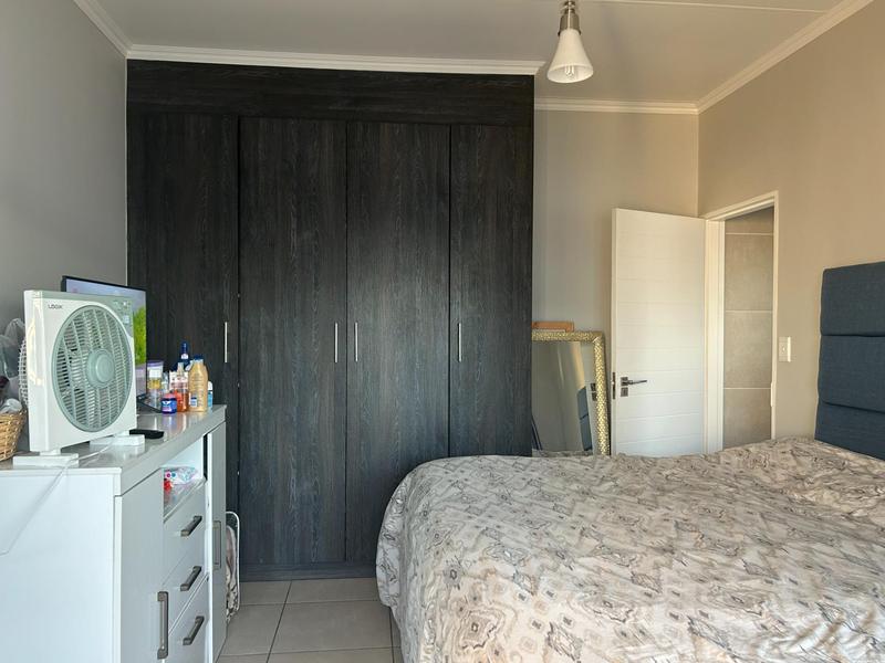To Let 1 Bedroom Property for Rent in Sandown Western Cape